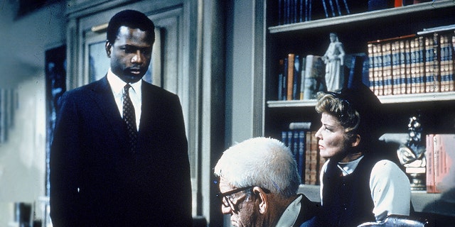 Sidney Poitier with American actors Spencer Tracy (1900 - 1967) and Katharine Hepburn (1907 - 2003).