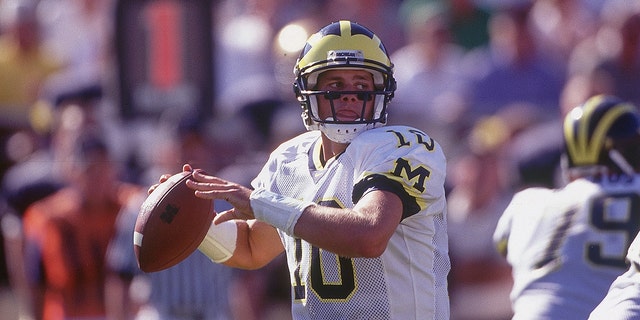 Michigan QB Tom Brady in action vs Notre Dame in South Bend, Indiana.