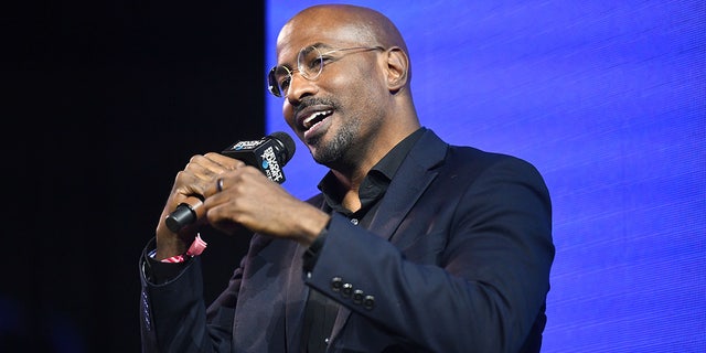 Van Jones said it is alright for a president to be meandering-- as long as the administration's winning. (Photo by Scott Dudelson/Getty Images)