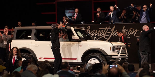 A Ford Bronco was auctioned at the Barrett-Jackson Scottsdale event for $500,000 to raise money for the Pope Francis Center.