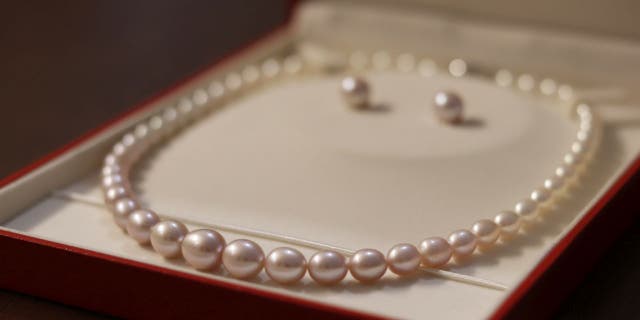 Search queries for ‘pearl necklace men’ were up seven-fold in 2021 and Pinterest believes the trend will continue to grow in 2022.