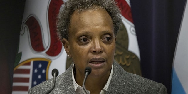 Mayor Lori Lightfoot speaks on Jan. 4, 2022, at Chicago Police headquarters. (Brian Cassella/Chicago Tribune/Tribune News Service via Getty Images)