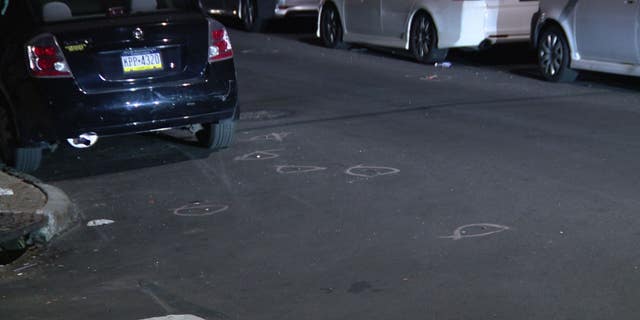 A pizza delivery driver shot a suspect attempting to carjack him Thursday night.