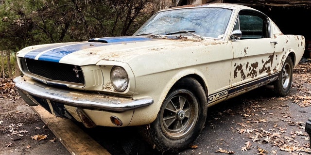 The GT350 was rusty, but all-original.