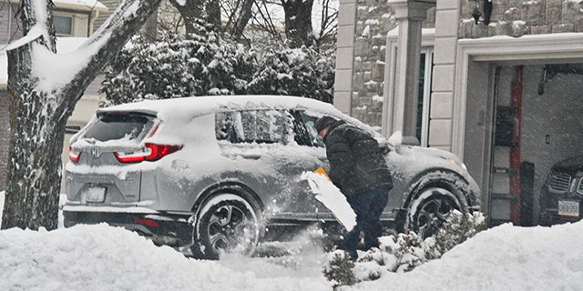 Steps should be taken to clear off your windows before driving.