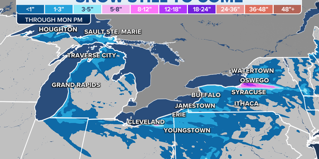 Expected snowfall totals through Monday.