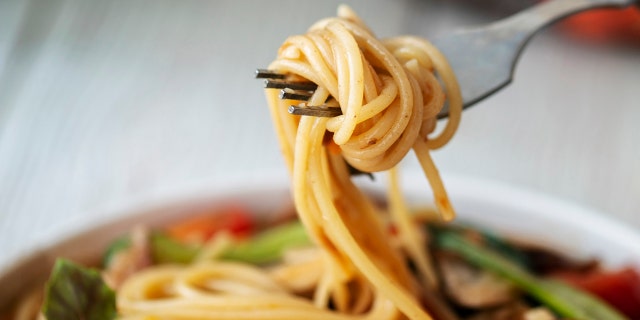 Pasta, a refined grain, can harm the brain by increasing inflammation and fatigue. (iStock)