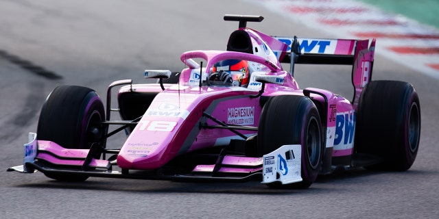Calderón has competed in the Formula 2 serie.