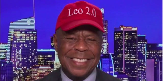 Terrell: Joe Biden 'uses Black people' in his 'game of race division' 2 Terrell (Fox)
