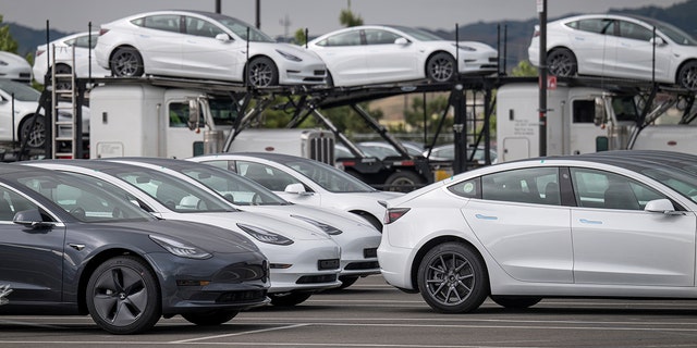 The issue affects recent versions of all four of Tesla's models.