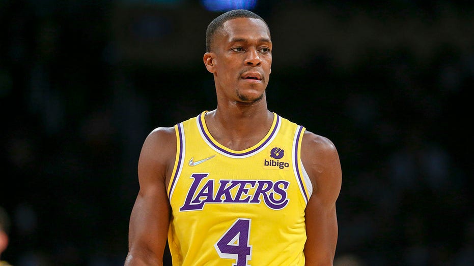 Cavaliers land Rondo from Lakers to offset loss of Rubio