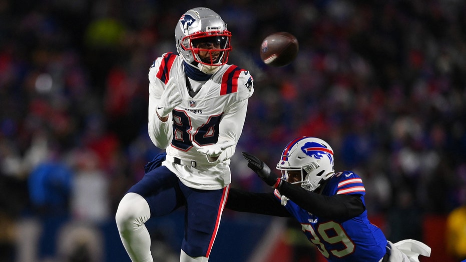 Patriots' Kendrick Bourne hit with sex toy after scoring touchdown vs Bills