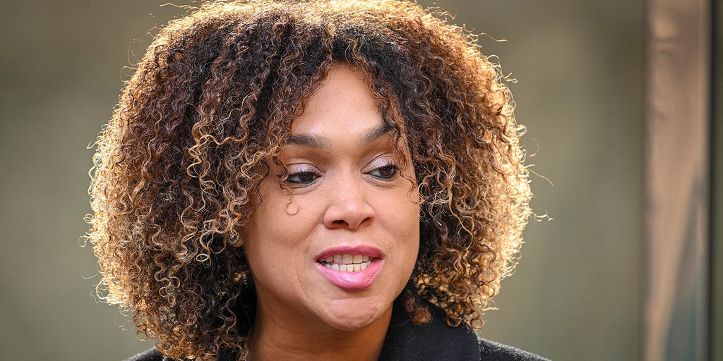 Federal prosecutors in Baltimore State's Attorney Marilyn Mosby case want witnesses excluded or trial delayed - Vimarsana News