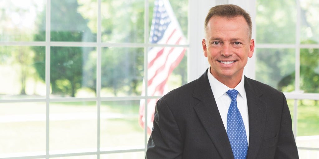 Former Marine Col. condemns Biden's 'woke' focus in military amid Ukraine war: 'This is insane' - Vimarsana News