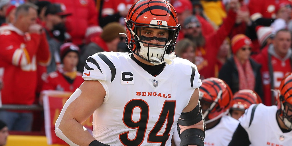 Gridiron Bengals DE Sam Hubbard says the team wants to win a Super Bowl to  honor