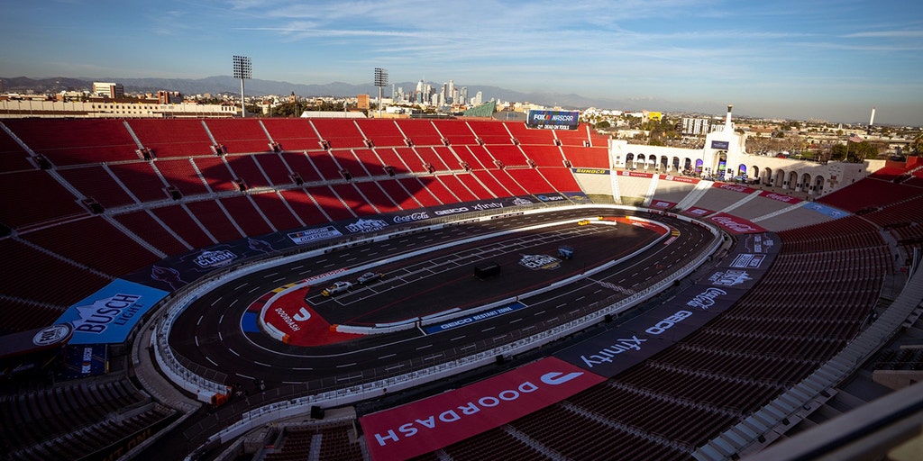 NASCAR Clash at the L.A. Coliseum returning in 2023 - Vimarsana News