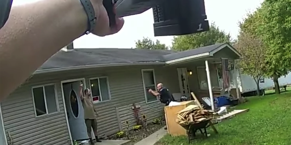 Indiana police cleared of wrongdoing in shooting that left 37-year-old man dead - Vimarsana News