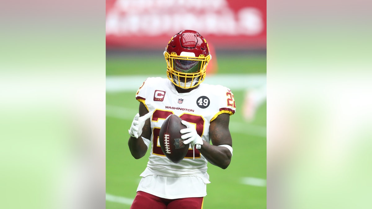 Sep 20, 2020; Glendale, Arizona, USA; Washington Football Team safety Deshazor Everett (22) against the Arizona Cardinals at State Farm Stadium.