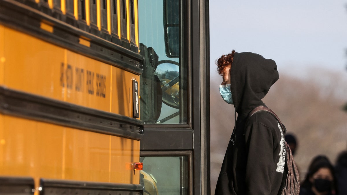 Students Arlington County school bus