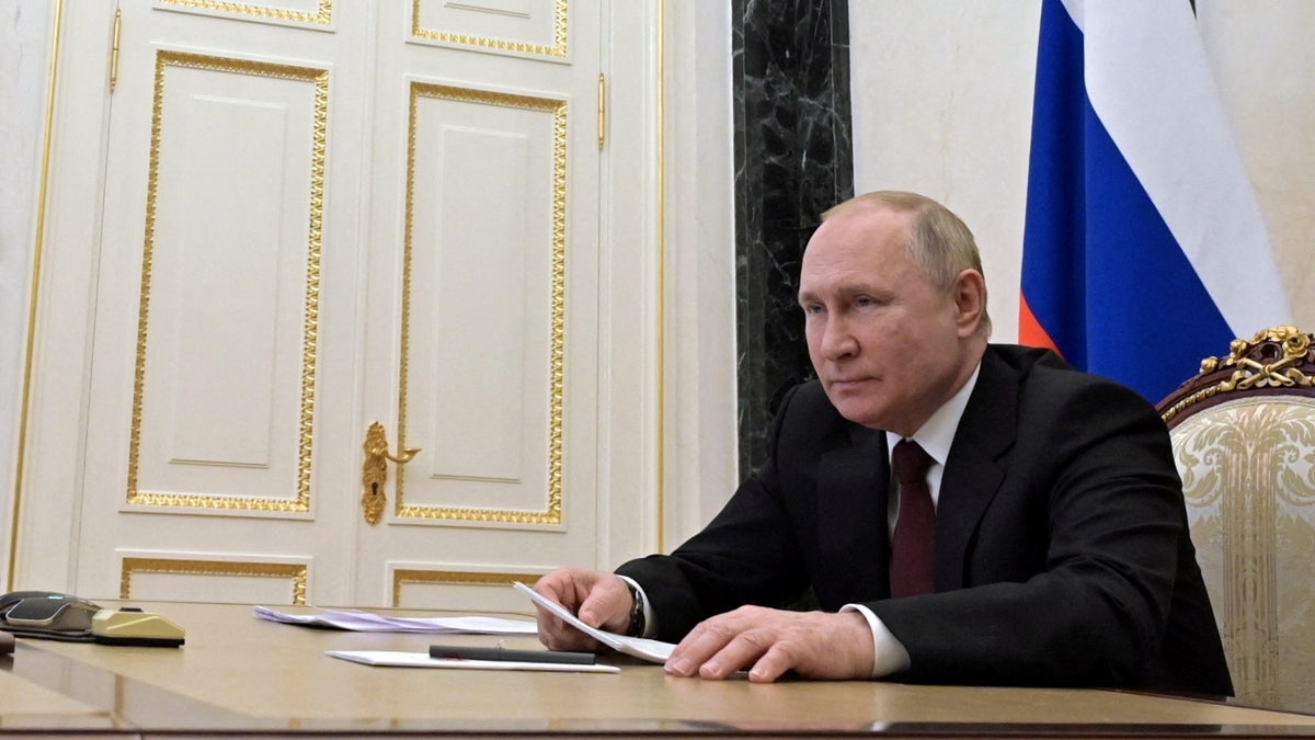 There's still time for Biden, NATO to stop Russia's Putin in Ukraine ...