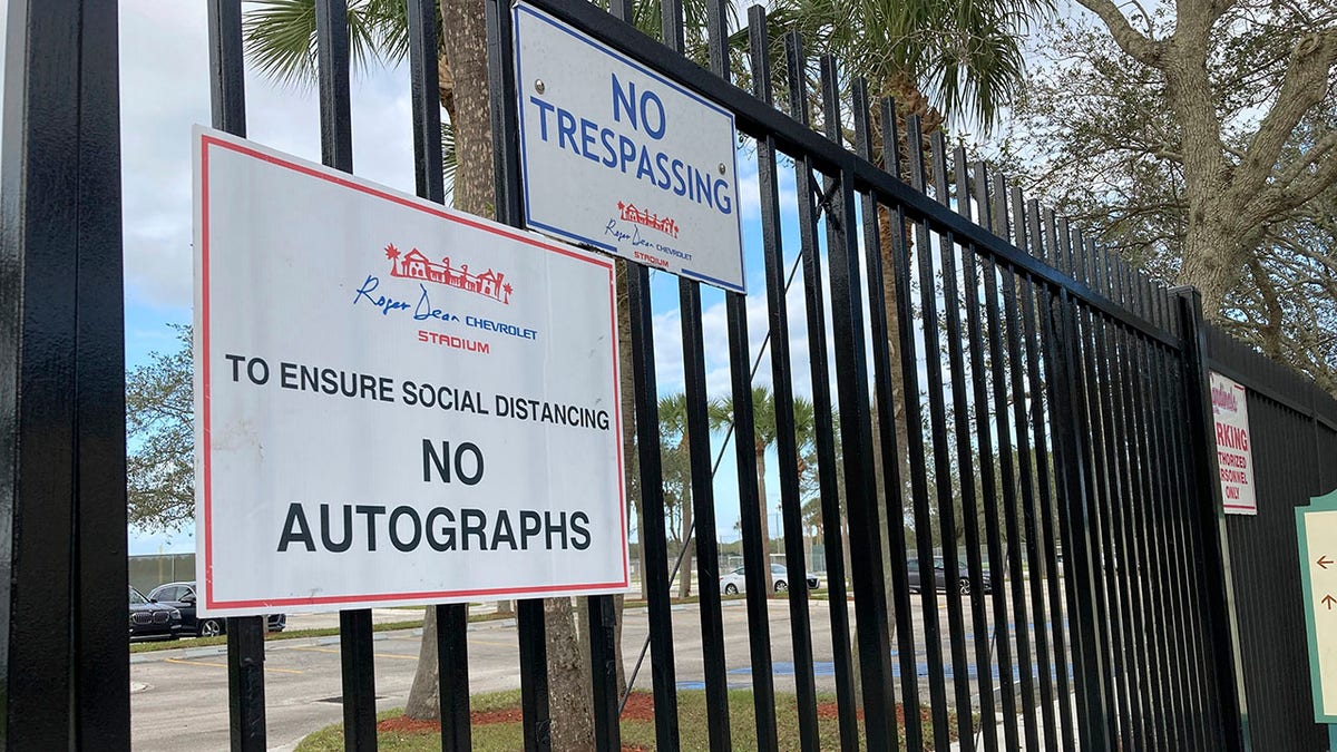 MLB makes slight moves toward players in longer lockout talk Fox News