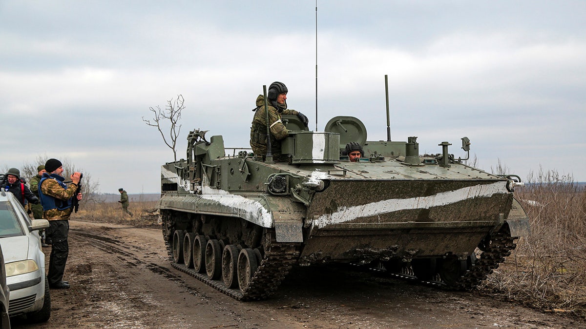 Armored vehicles outside of Mykolaivka, Donetsk