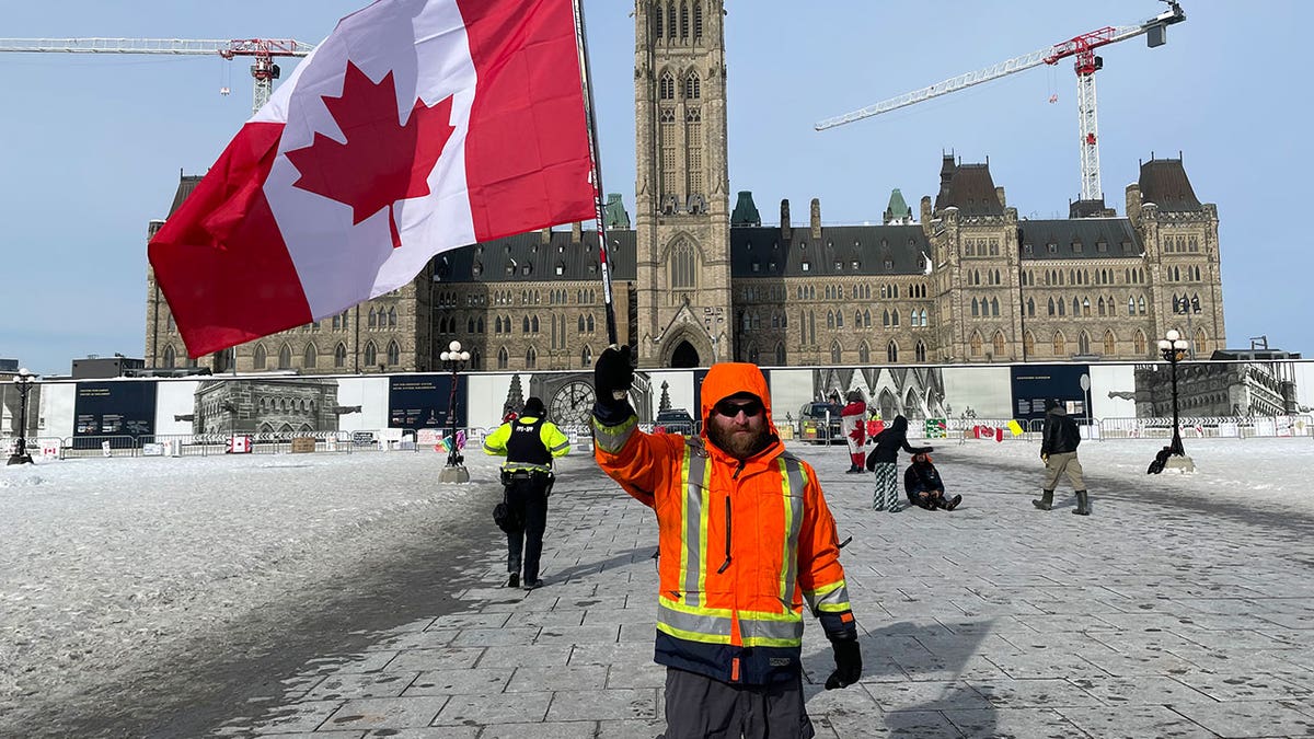 Support pours in for Canadian truckers protesting Prime Minister Justin Trudeau's COVID-19 vaccine mandate