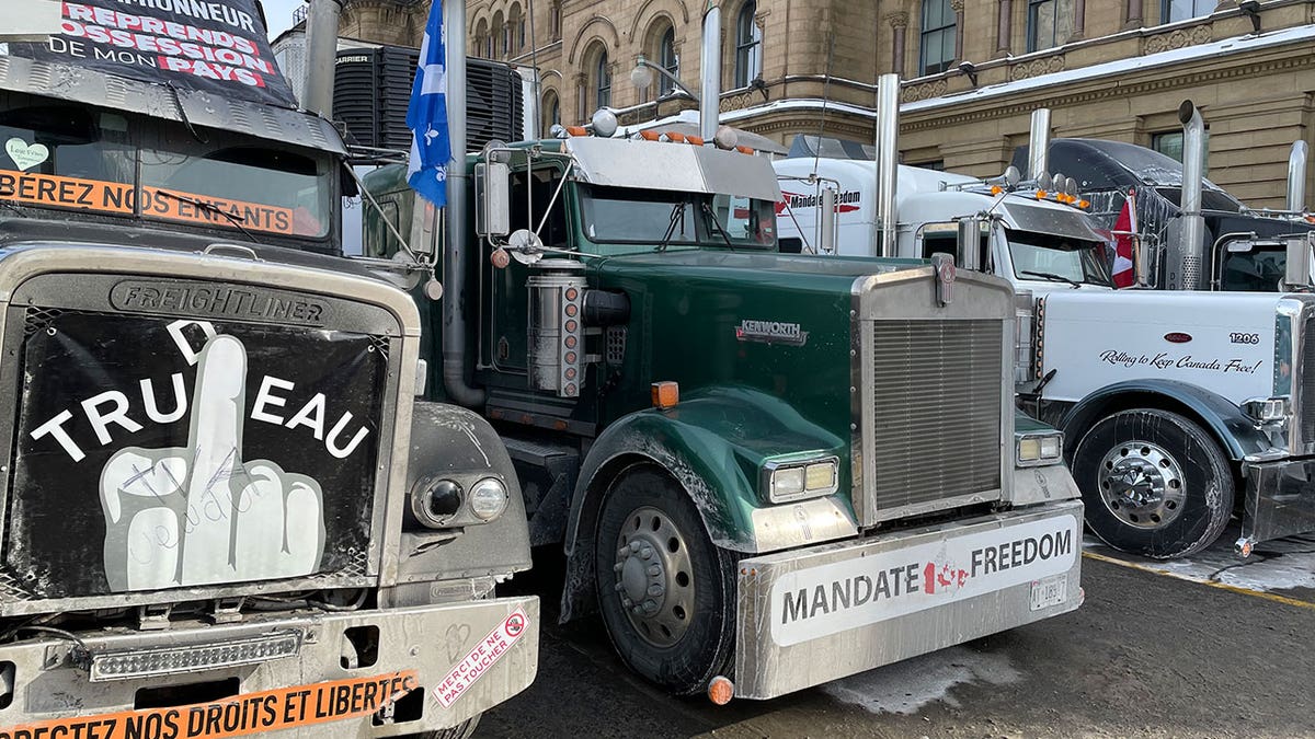 Canadian truckers convoy