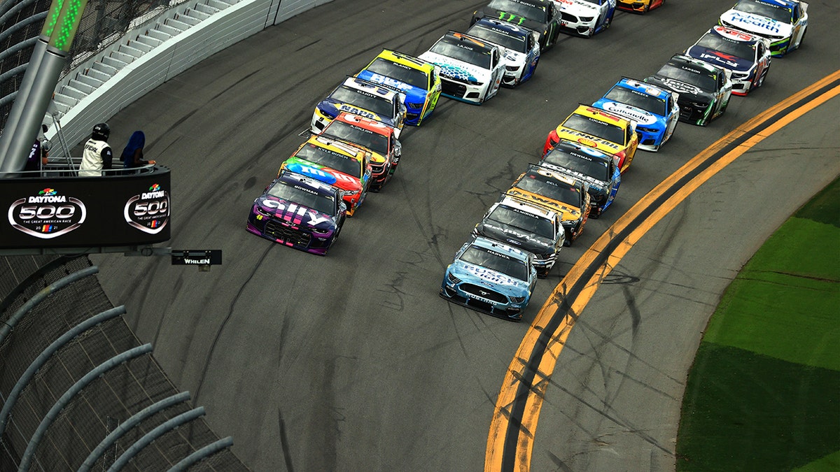 The top two finishers in the second round of single-car qualifying will start the Daytona 500 on the front row.