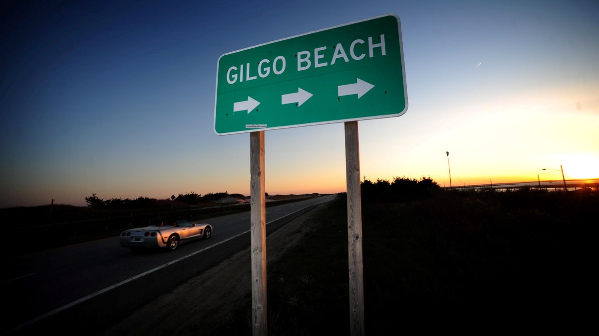 gilgo beach sign
