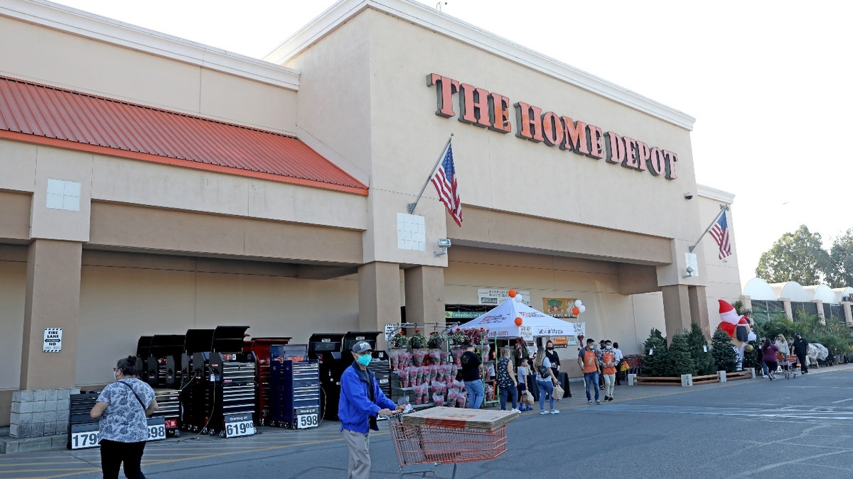 LAKEWOOD, CA - NOVEMBER 27: The LA County Sheriff's Department is investigating a 'flash mob' robbery that occurred at The Home Depot in the Lakewood Center on Saturday, Nov. 27, 2021 in Lakewood, CA. Approximately eight males entered the store at 7:46 p.m. Friday, walked directly to the tool isle and stole various sledgehammers, crowbars and hammers, said Deputy Miguel Meza of the Sheriff’s Information Bureau. (Gary Coronado / Los Angeles Times)