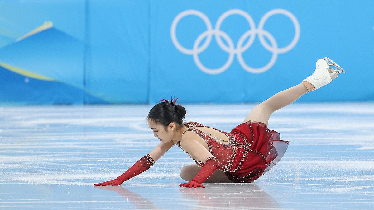 Zhu Yi Beijing Olympics figure skater