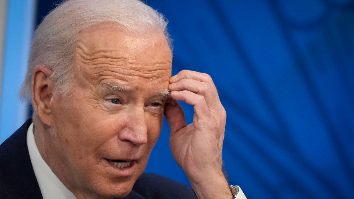 WASHINGTON, DC - FEBRUARY 22: U.S. President Joe Biden participates in a virtual meeting about mineral supply chains and clean energy manufacturing in the South Court Auditorium of the White House complex February 22, 2022 in Washington, DC. Earlier in the day, President Biden spoke about the Ukraine-Russia crisis and announced a first round of sanctions against Russia. (Photo by Drew Angerer/Getty Images)