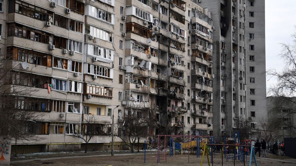 damaged building kyiv