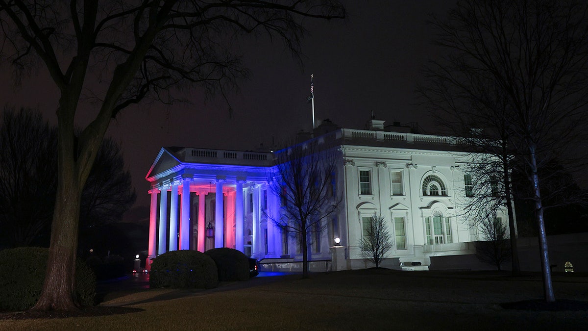 The White House At Night