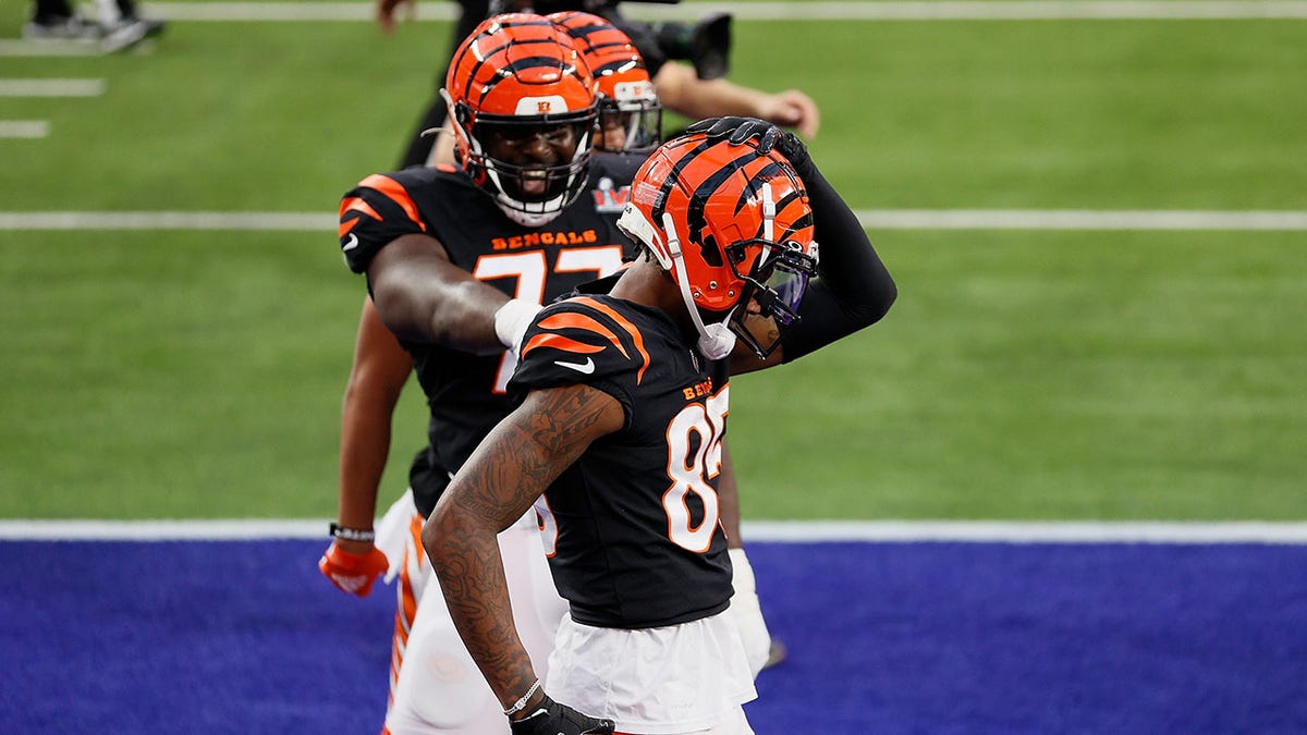 INGLEWOOD, CALIFORNIA - FEBRUARY 13: Tee Higgins #85 of the Cincinnati Bengals reacts after scoring a TD during the second quarter of Super Bowl LVI against the Los Angeles Rams at SoFi Stadium on February 13, 2022 in Inglewood, California.