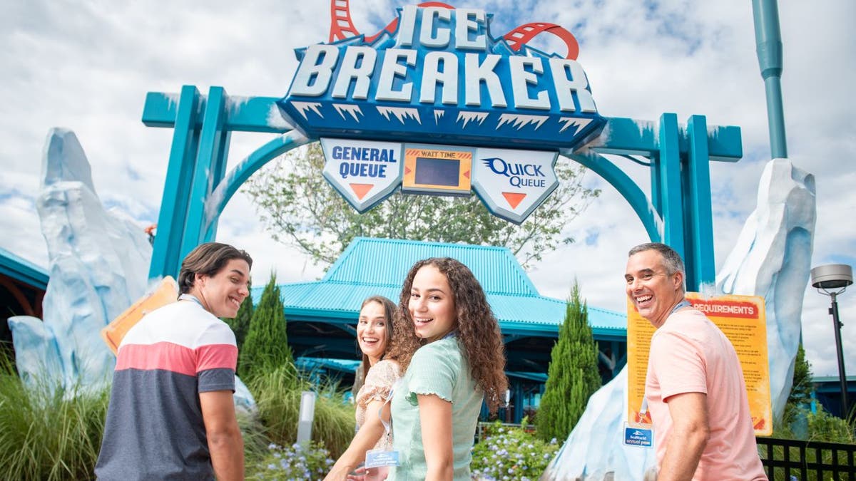 SeaWorld Ice Breaker