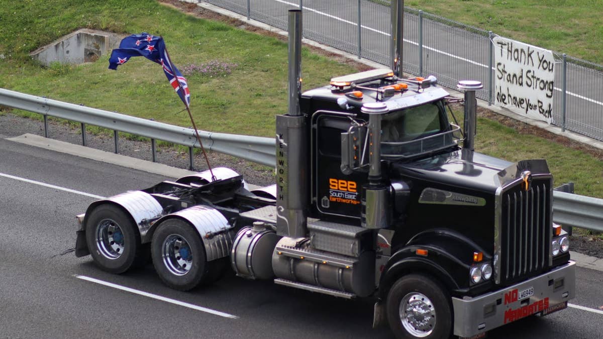 New Zealand Freedom Convoy photo courtesy Sam John Foe.