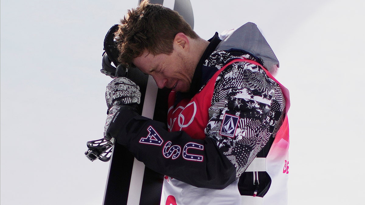 Shaun White misses gold in his final Winter Olympics