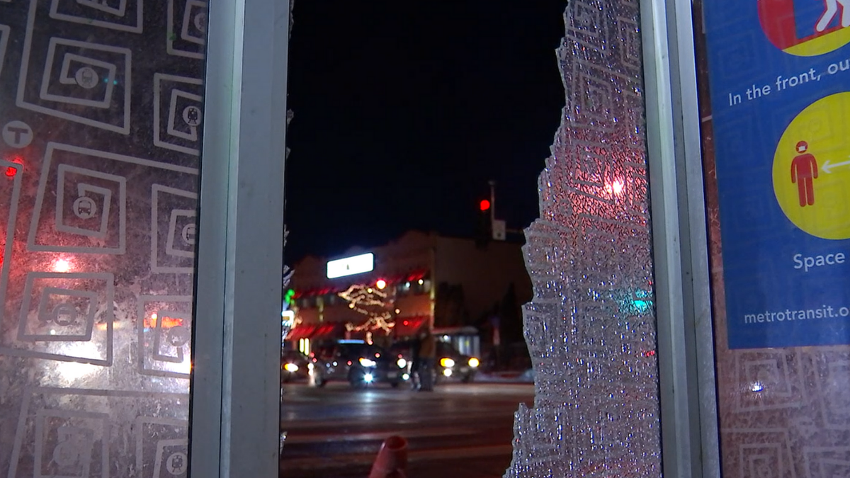 Protesters in Minneapolis vandalized buildings and blocked traffic on Friday night while demanding for justice in the wake of Amir Locke's death, who was shot by police officers during a no-knock warrant.