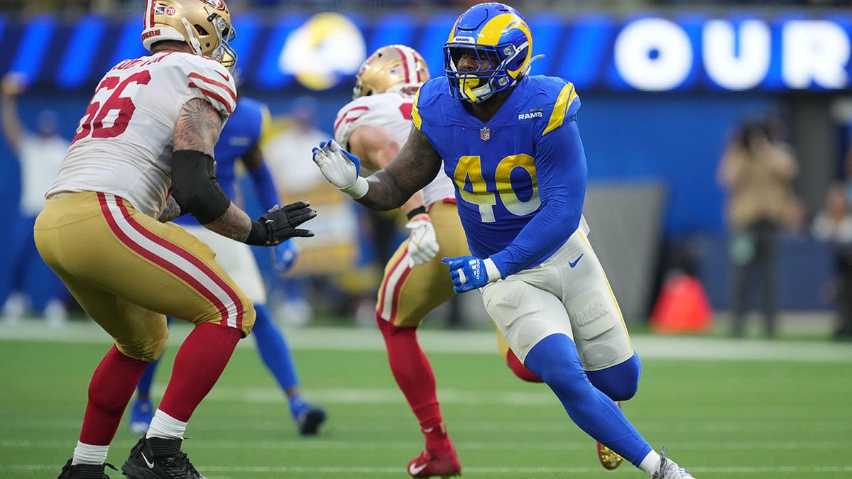 Los Angeles Rams outside linebacker Von Miller (40) works against San Francisco 49ers guard Tom Compton (66) in the second half at SoFi Stadium, Jan. 9, 2022, Inglewood, California.