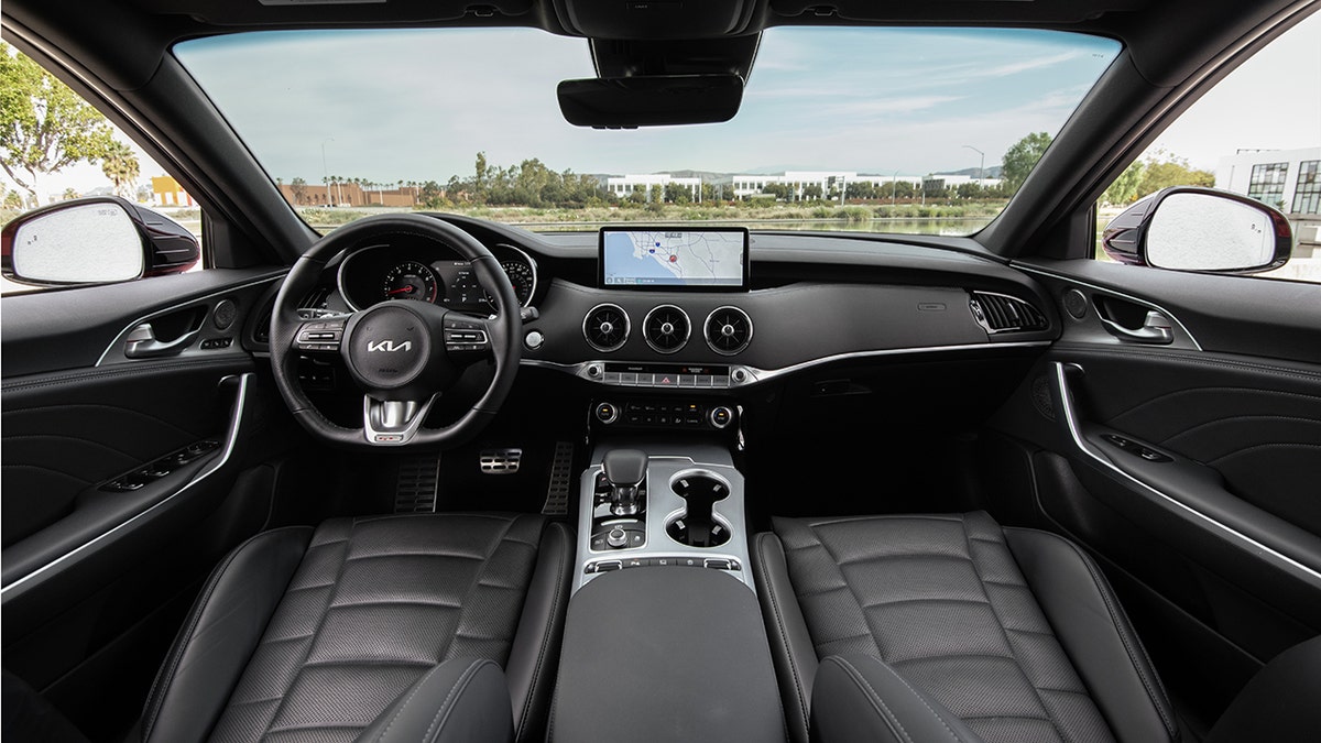 Test drive: The 2022 Kia Stinger deserves some buzz | Fox News
