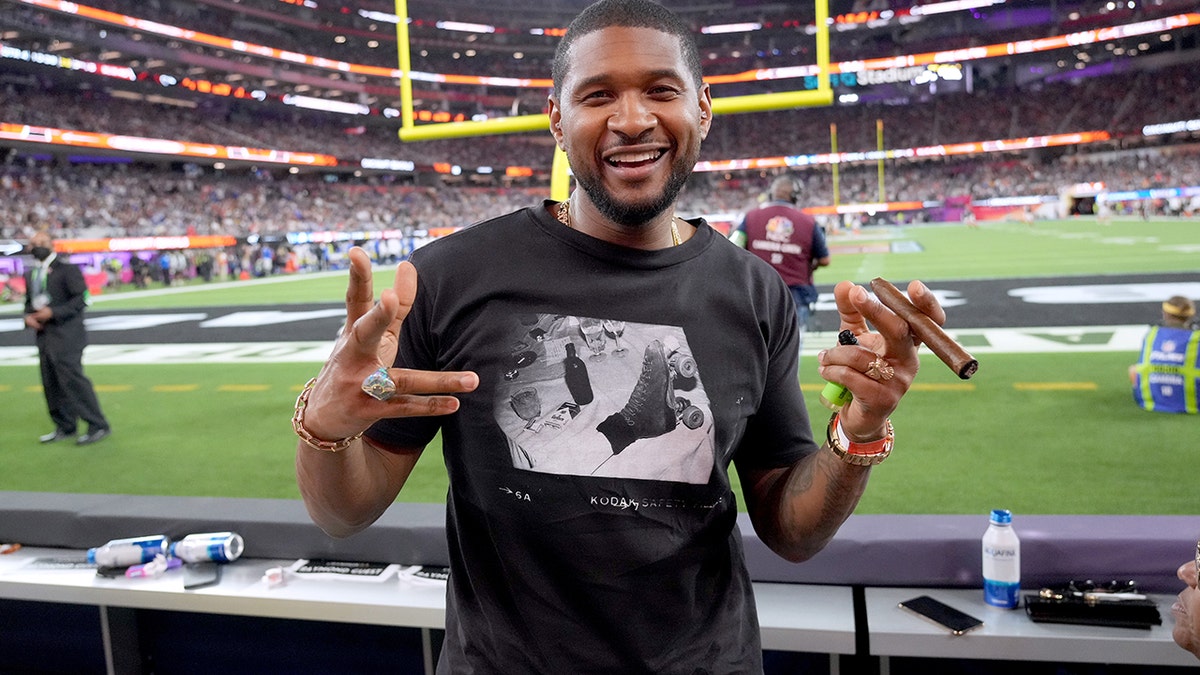 Usher at Super Bowl LVI