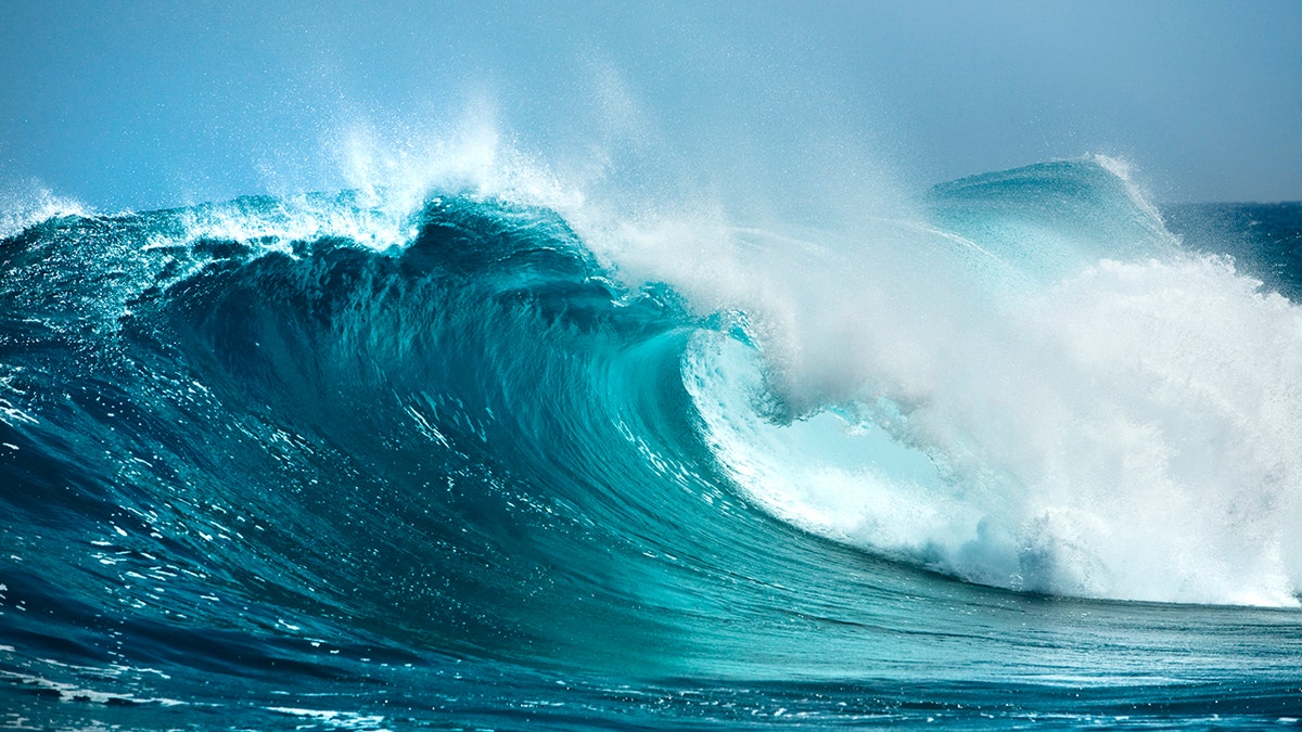 ocean wave