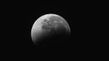 BEIJING, CHINA - NOVEMBER 19, 2021 - The moon is photographed by a remote controlled deep Space Telescope on November 19, 2021 in Beijing, China. (Photo credit should read Qin Jian / Costfoto/Barcroft Media via Getty Images)