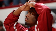 Former Indiana basketball player stuck in Ukraine amid Russian invasion: 'I'm terrified'
