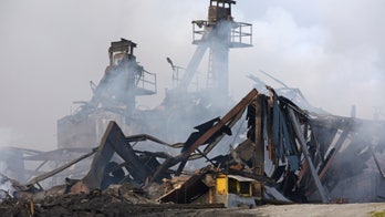 Fire at fertilizer plant in NC suppressed, but explosion risk remains