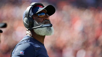 Lovie Smith becomes 1 of 5 minority head coaches with Texans hire