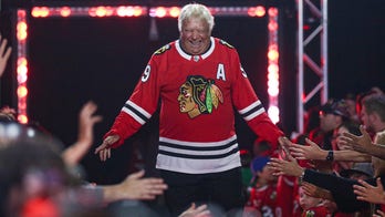 Bobby Hull no longer connected to Blackhawks as team ambassador