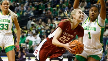 No. 2 Stanford women rally to beat Oregon